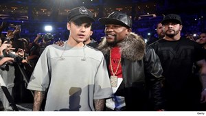 1114-bieber-mayweather-getty-4