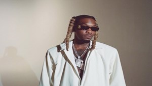 Headliner-Approved-Image-900x659