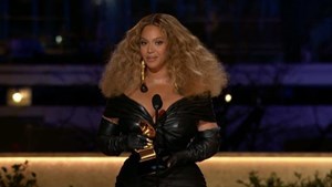 cbsn-fusion-beyonce-takes-home-28th-grammy-to-become-most-honored-female-artist-thumbnail-668411-640x360