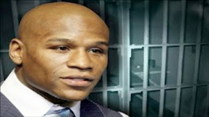 floyd_mayweather_locked_up