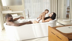 odd-section-kanye-west-kim-kardashian-lookalikes-in-bath-with-baby-north-west-alison-jackson-spoof