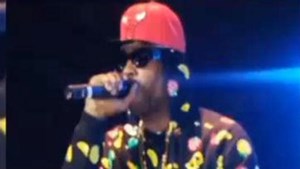 r_kelly_impersonator_grapevine-aoa