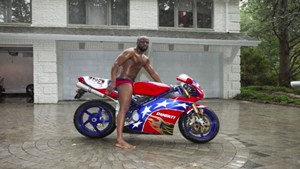 wyclef_speedos