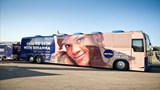 RIRI_TOUR_BUS